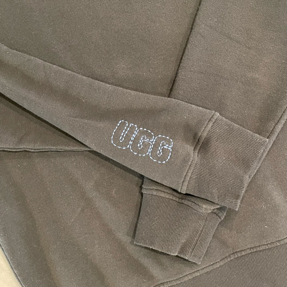 UGG crew neck sweatshirt - Picture 3 of 3